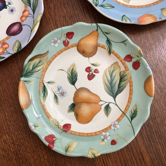 Princess House | 4 Plate Set Fruit on the Vine - Picture 3 of 7